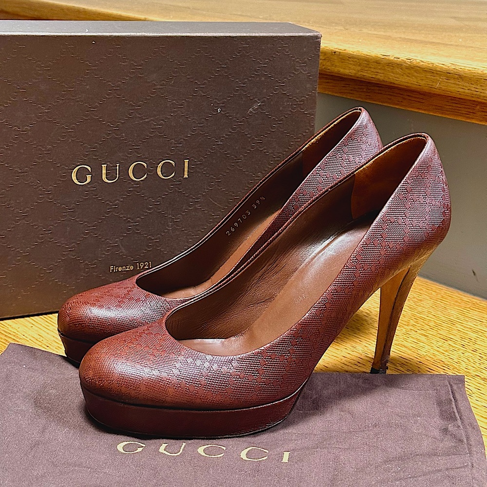 Gucci Heels 9,5 in brown